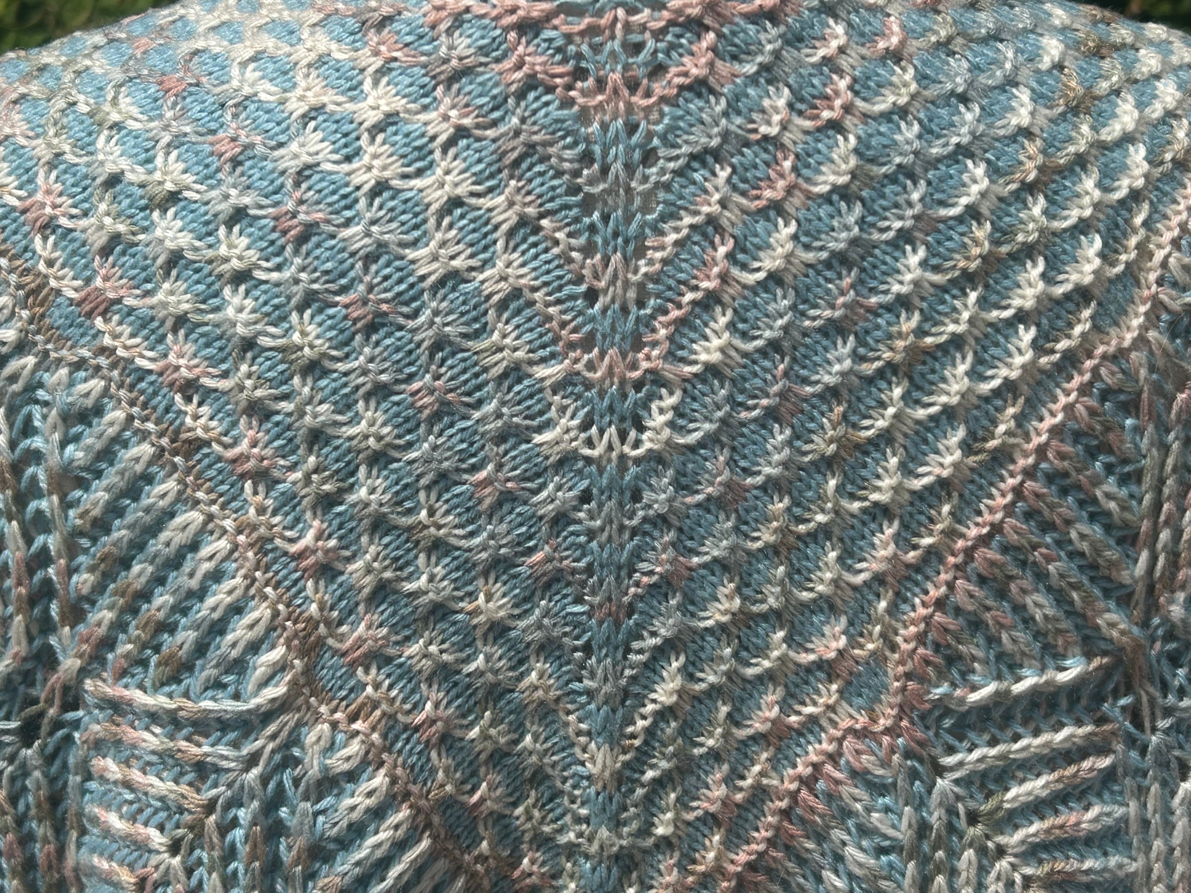 Hand Knit Lace Brioche Mosaic Shawlette